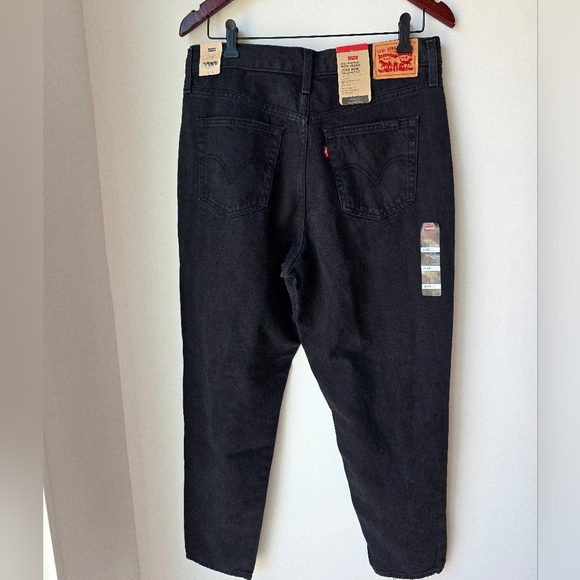 Levi's High Waisted Mom Jeans Denim Distressed Black Knee Ripped size 31 - Picture 9 of 9